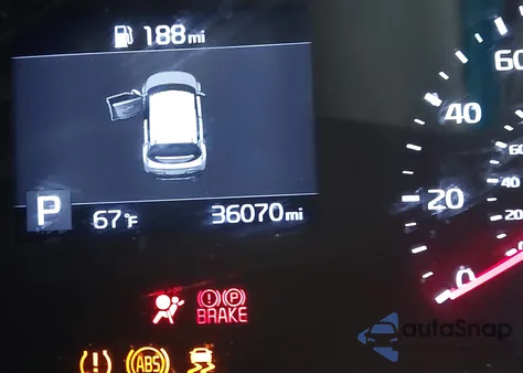 2020 Kia Soul S z USA, uszkodzony, nr VIN KNDJ23AU0L7719665